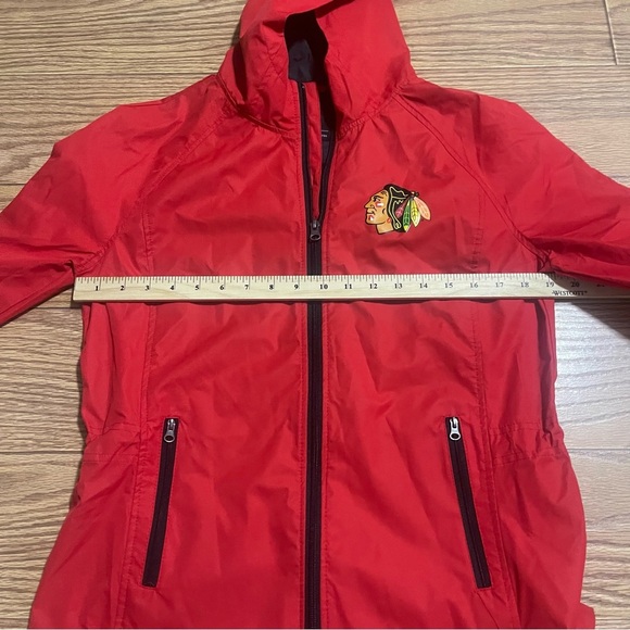 Chicago Blackhawks Jacket Medium - Picture 4 of 9